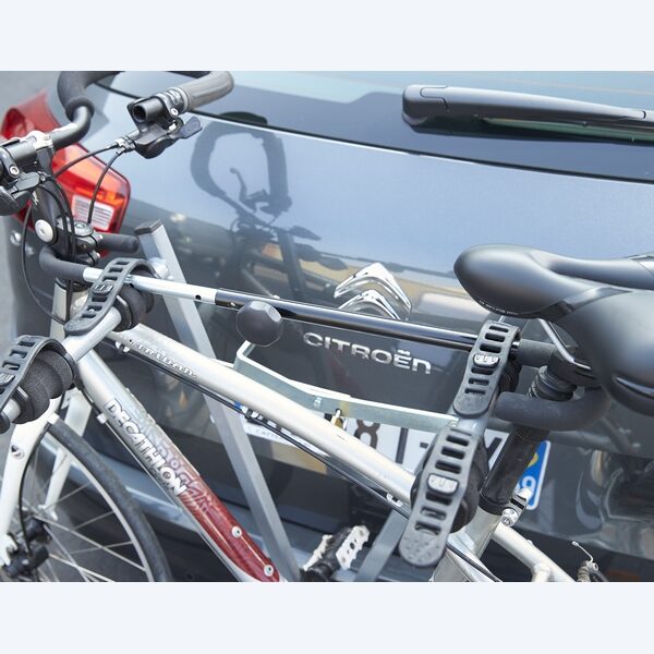 Adaptateur pour les vélos sans barre tranversale